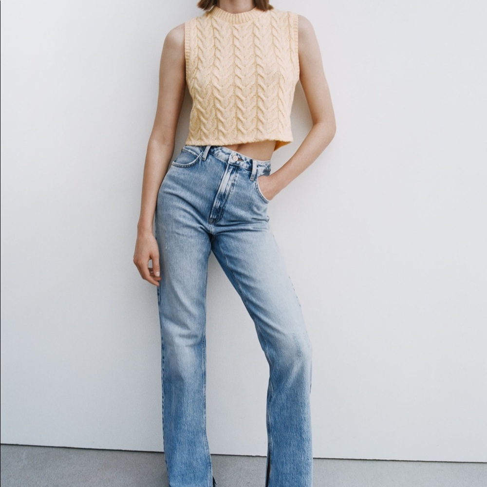 Zara cropped knit sweater vest in yellow